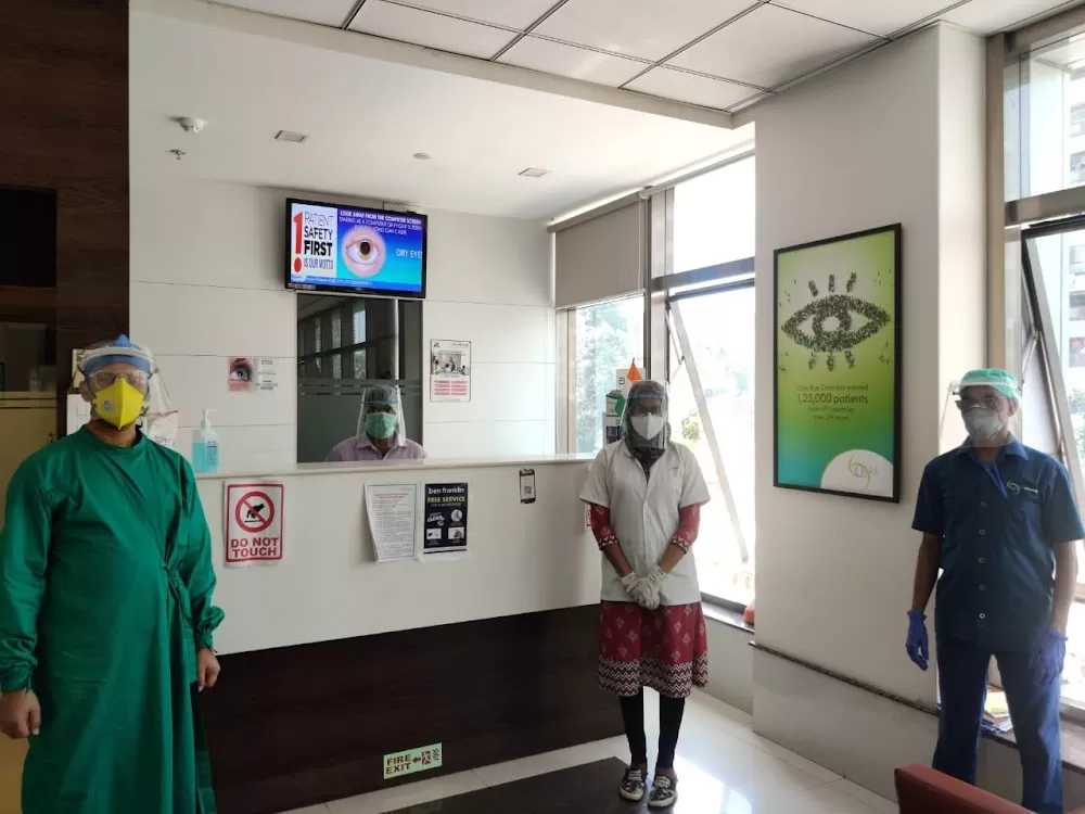Ojas Eye Hospital - Best Eye Hospital in Kandivali, Borivali, Malad - Photo 6