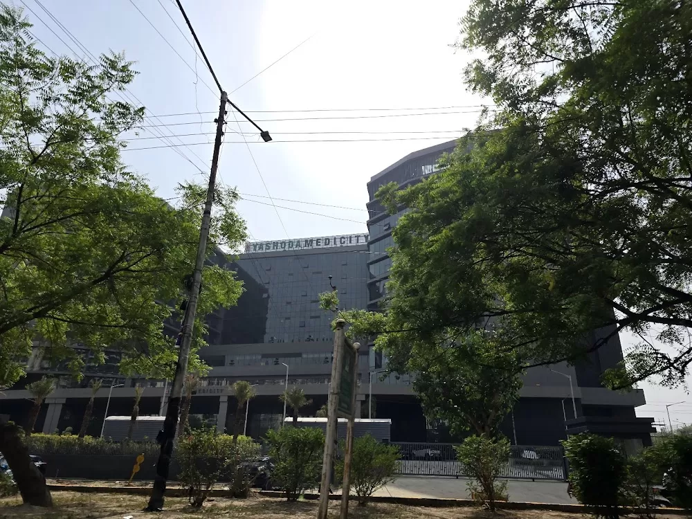 Yashoda Medicity - Photo 6