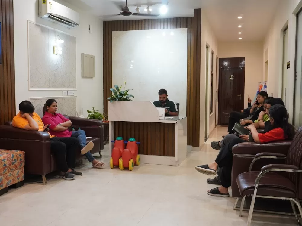 Dr Mayank Goel and Dr Nidhi Rajotia Goel | The Gynae Pediatric Clinic Gurgaon | Gynaecologist & Pediatricin in Gurugram - Photo 1