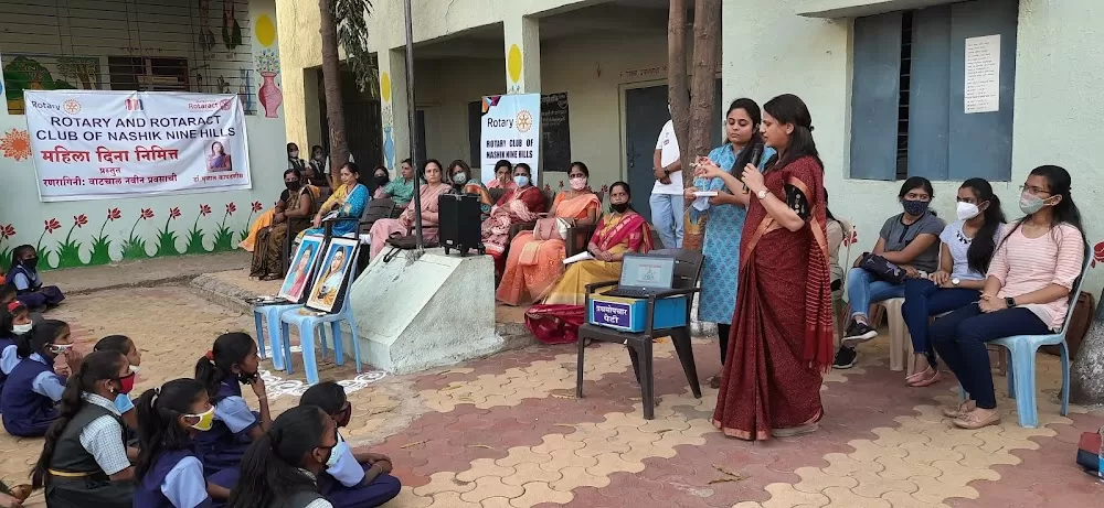 Dr.Mrunal Kapadnis - Photo 4