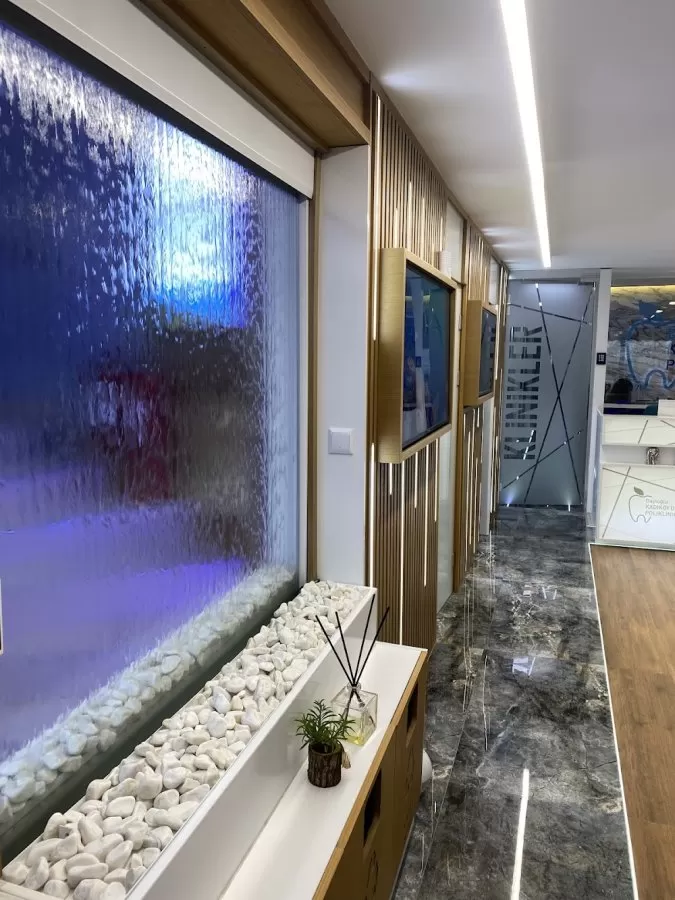 Kadikoy Dayıoğlu Dental Clinic - Photo 8