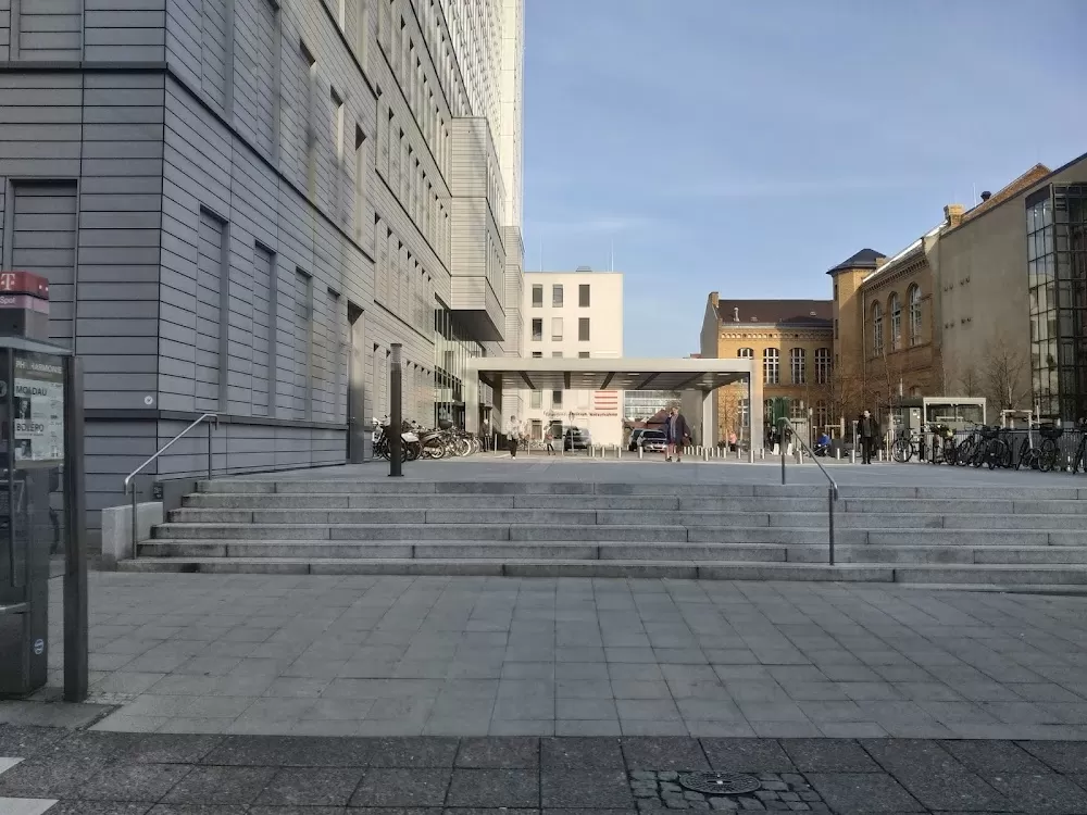 Breast Center (Campus Charité Mitte) - Photo 3