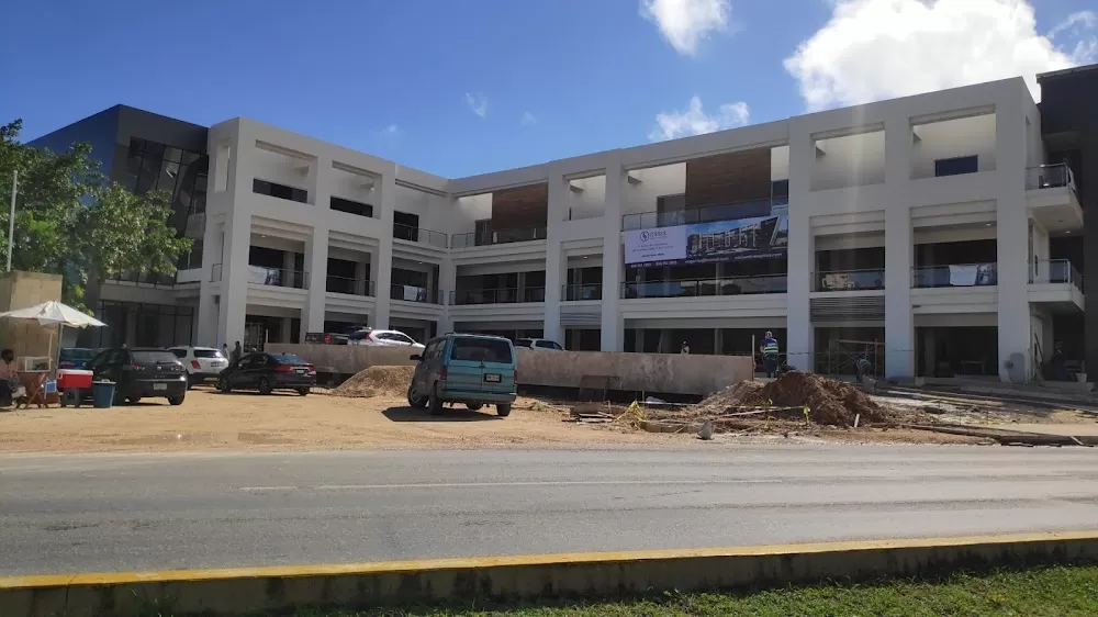 Ossis Wellness Plaza - Photo 3