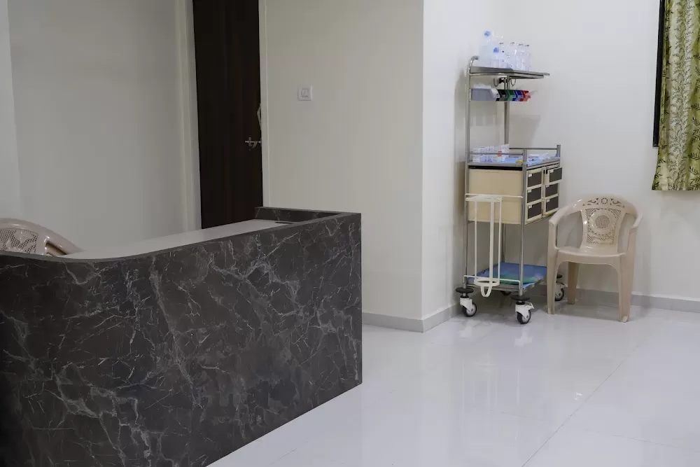 Zenith Hospital -Dr.Ramesh Ghadge - Photo 6