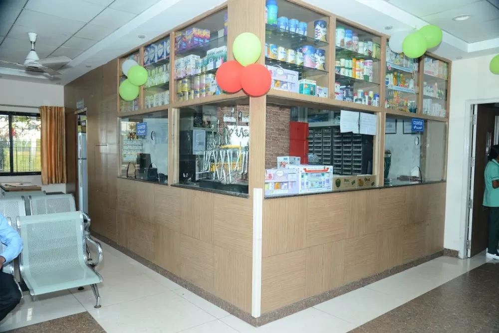 Dr Achi Ashok - Photo 5