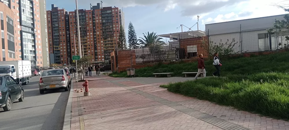 Clínica Nuestra Sra de la Paz - sede Cra 69 - Photo 3