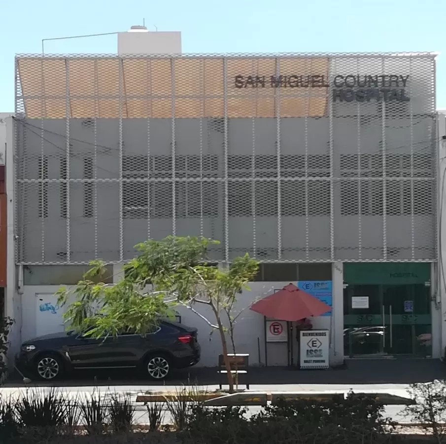 Hospital San Miguel Country - Photo 1