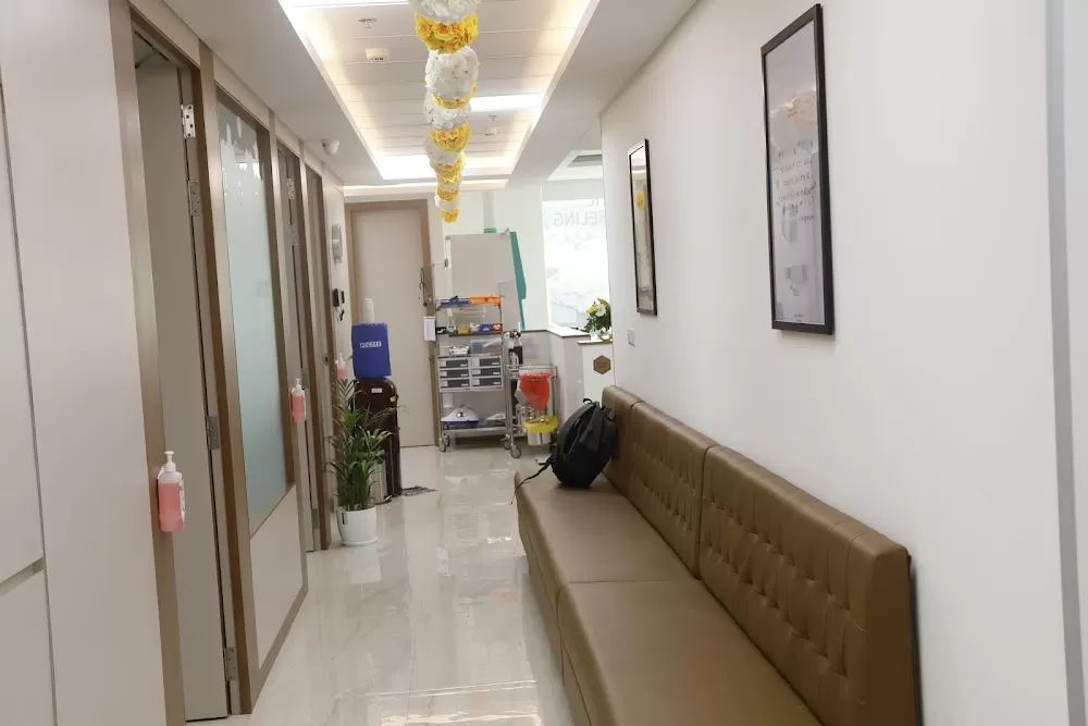 M | O | C Cancer Care & Research Centre (MOC Swargate) - Photo 6