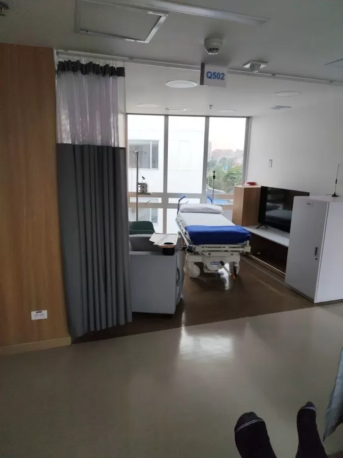 Fundación Santa Fe De Bogotá - Instituto De Cáncer - Oficial - Photo 2