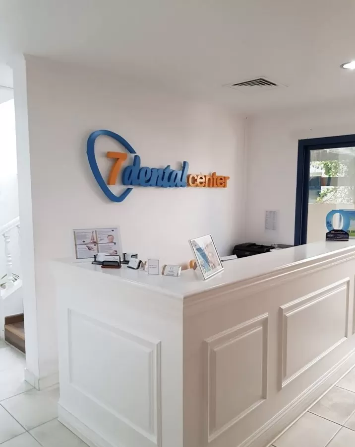 7 Dental Medical Center - Photo 3