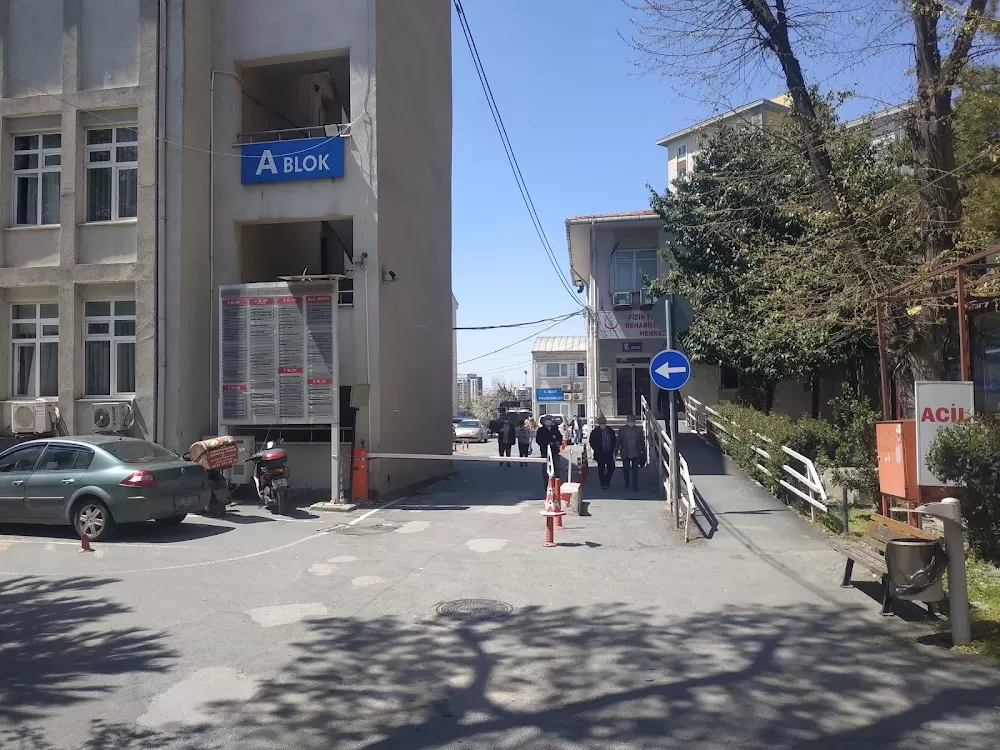 Bayrampaşa Devlet Hastanesi - Photo 4