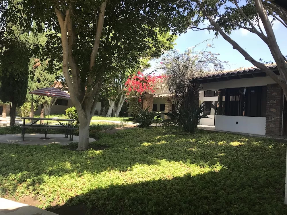 Unidad Hospitalaria de Salud Mental “San Ignacio de Loyola” - Photo 4