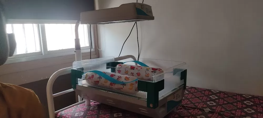 SHIVNATH CHILDREN HOSPITAL AND VACCINATION CENTER - Photo 4