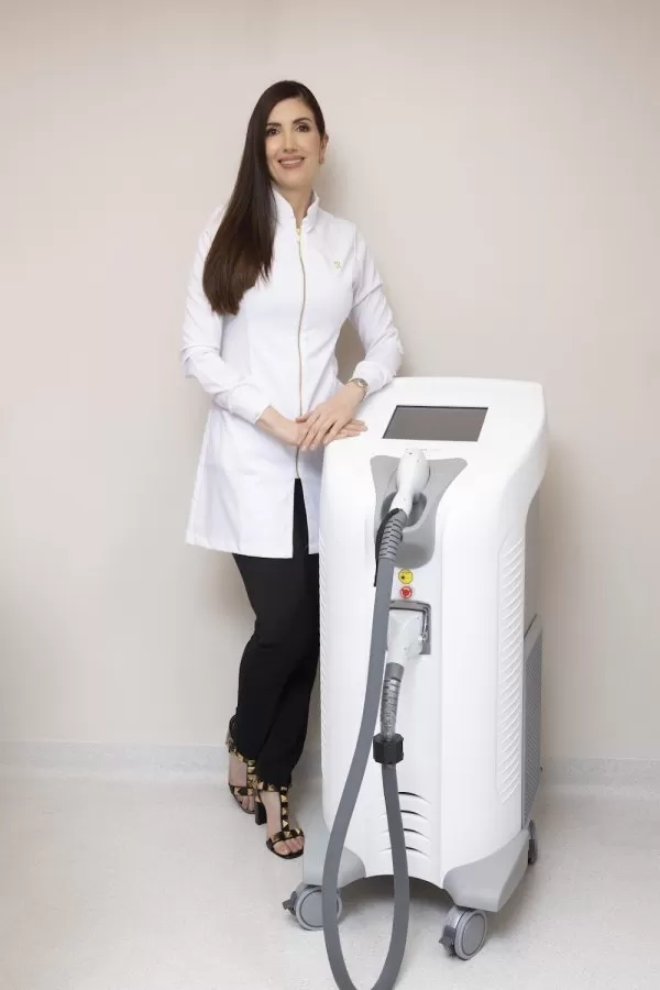 ATDERMA | DRA. ANA TORO | DERMATOLOGÍA ESTÉTICA Y LÁSER - Photo 3