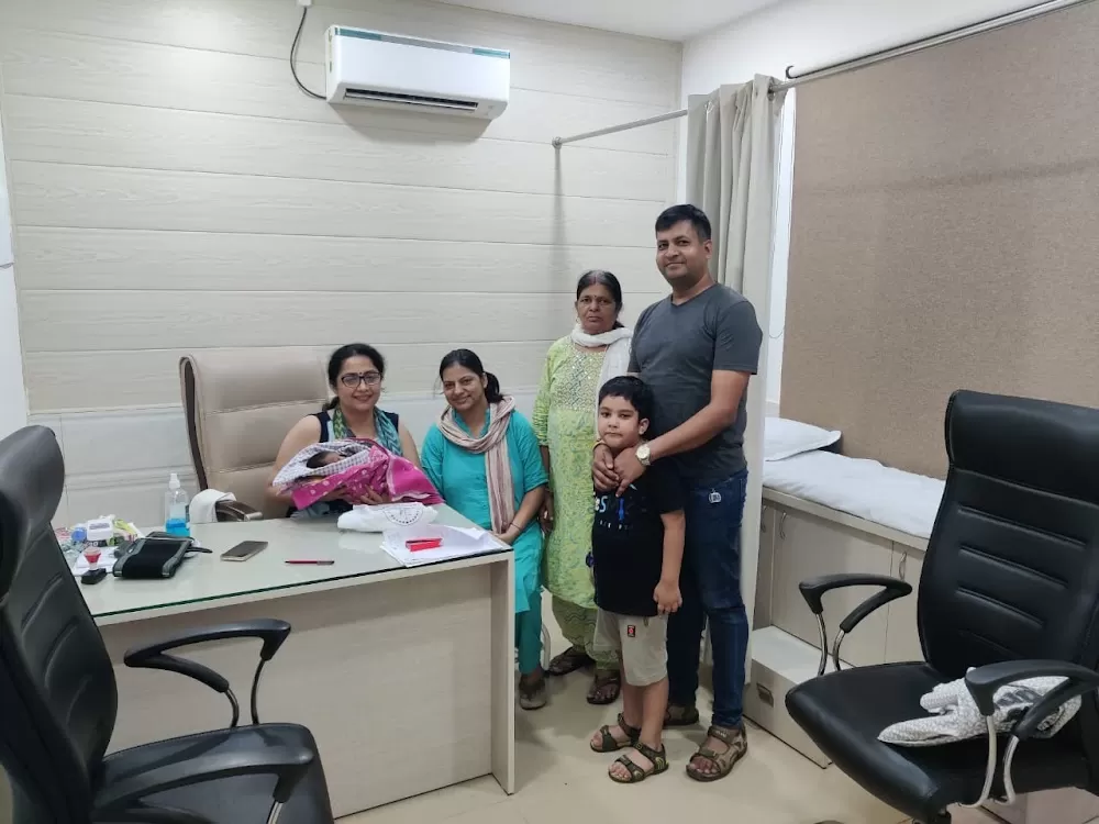 Dr. Teena Singh - Photo 1