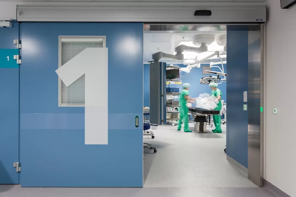 ISCARE I.V.F. Inc. - Clinical Center - Photo 4