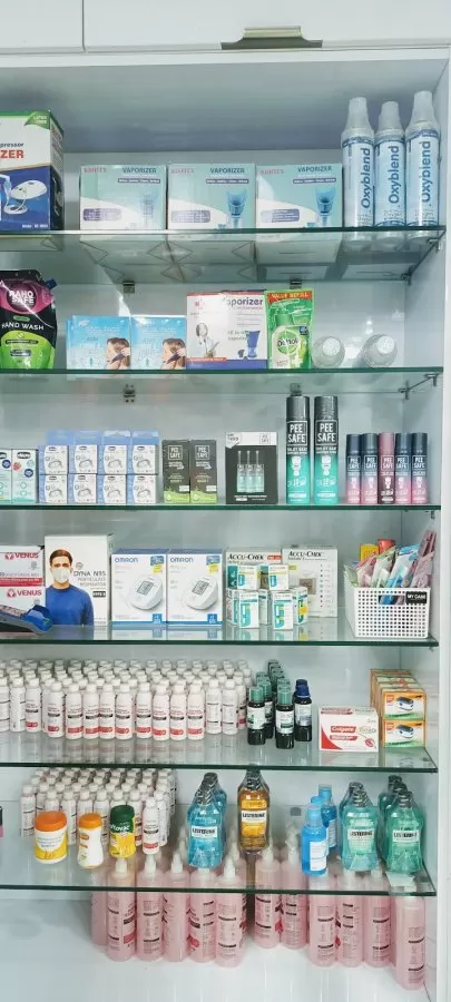 Apollo Clinic, Vivekananda Road Offers MRI, CT Scan, Ultrasound, X-Ray, FibroScan, Dermatology, EEG, Dental, and Blood Test - Photo 2