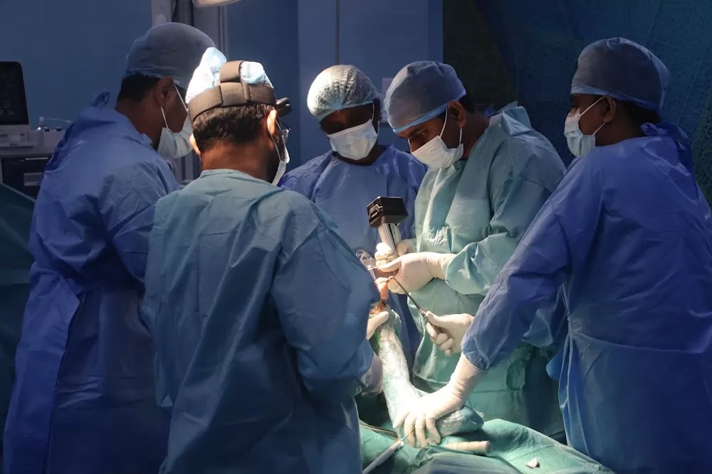 Atlas Orthocare Clinic by Dr Ssamy C Ajay-MS Ortho(AIIMS) MRCS(England) Ex SR (JIPMER&AIIMS) Best Orthopaedic surgeon-Chennai - Photo 7