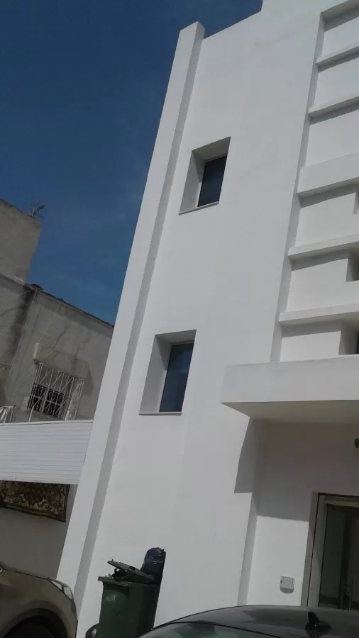 Saphir Medical Center - Photo 1