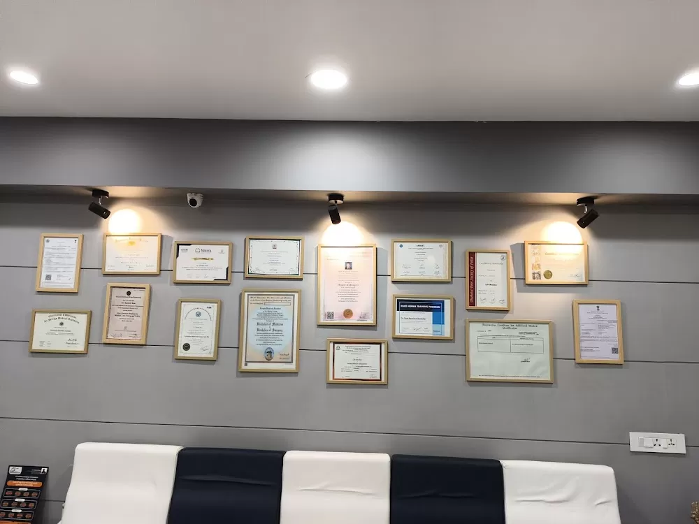 Dr Kamlesh Ram - Piles | Fistula | Fissure | Pilonidal Sinus Treatment | ZSR Circumcision Surgery in Ahmedabad - Photo 7