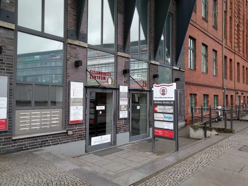 Gesundheitszentrum - Photo 6