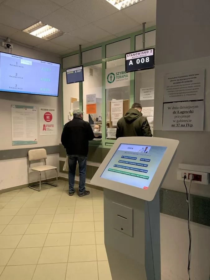 Przychodnia Szpitalna - Photo 2
