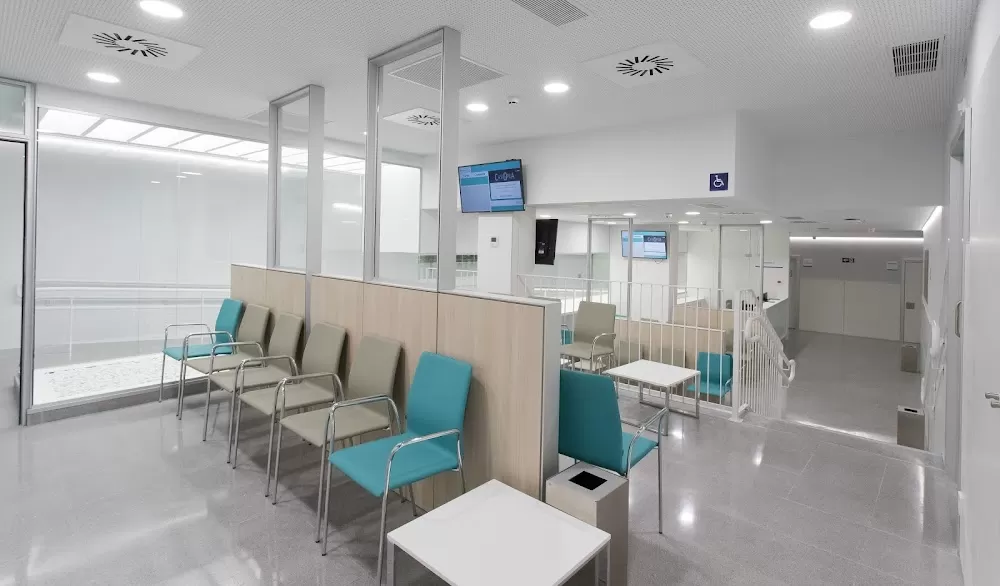 Centro Médico Quirónsalud Valdebebas - Photo 1
