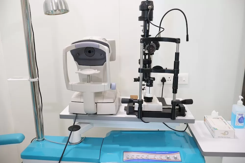 AARADHYA EYE HOSPITAL - Photo 4