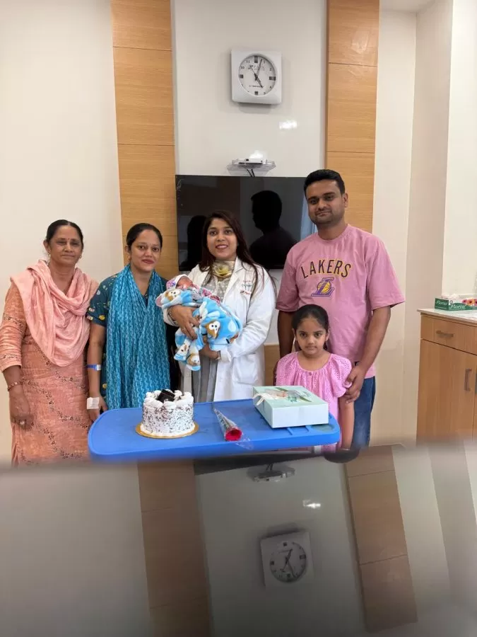 Dr. Ritika Gupta - Gynaecologist, Obstetrician & Laproscopic Surgeon - Photo 5