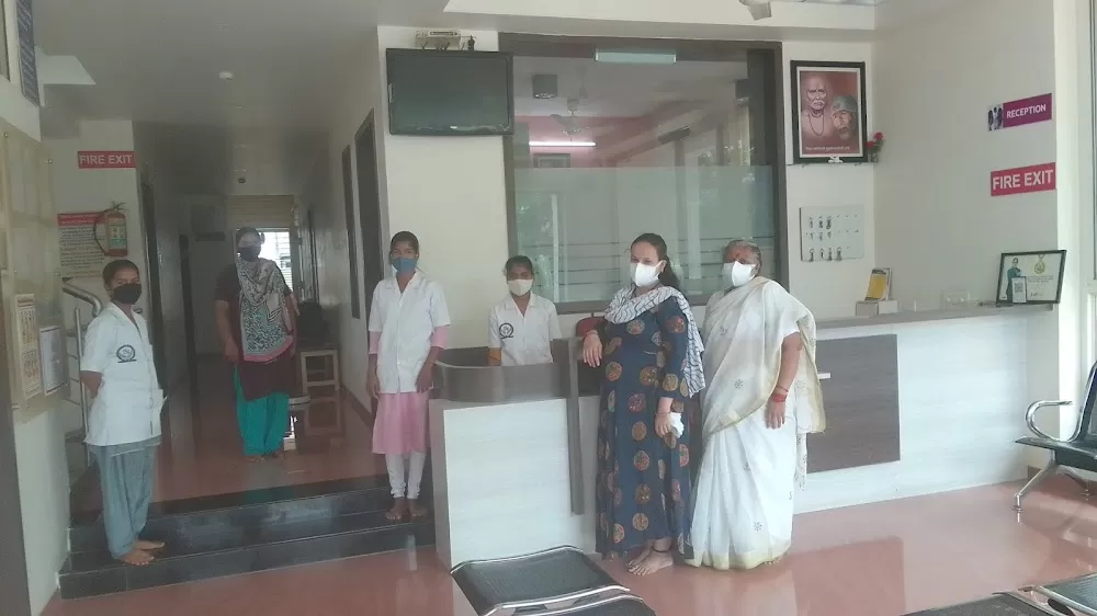 Dr Vinita Gorhe,Dr.Vikas Gorhes - Photo 5