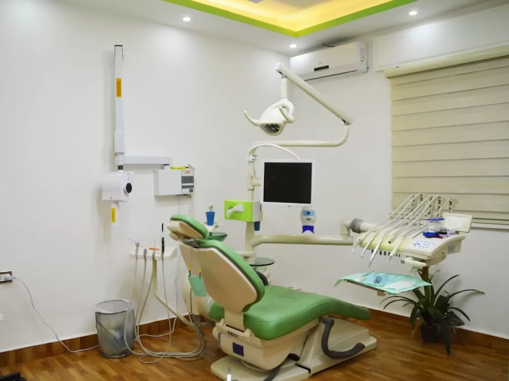 عيادات عمان الطبية . Amman clinic - Photo 3
