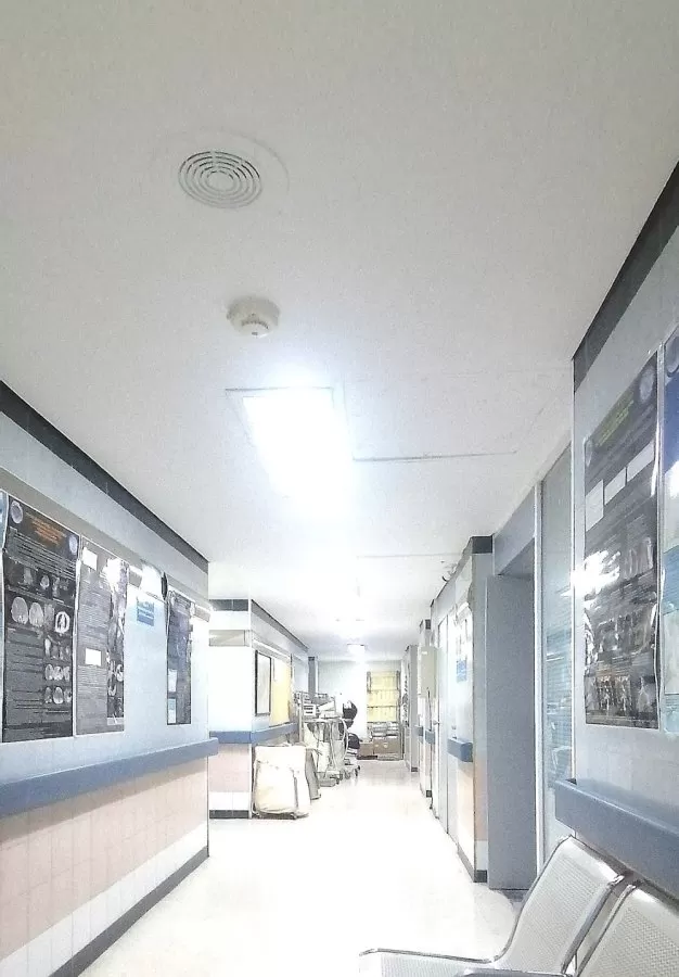 Centro Medico Nacional 20 de Noviembre - Photo 2