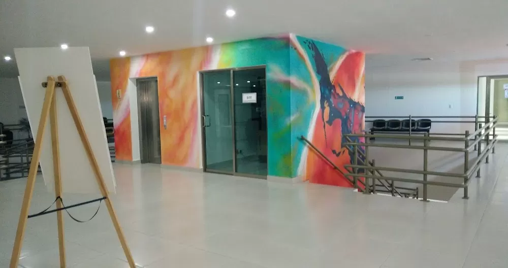 Community Hospital Isla Mujeres - Photo 4