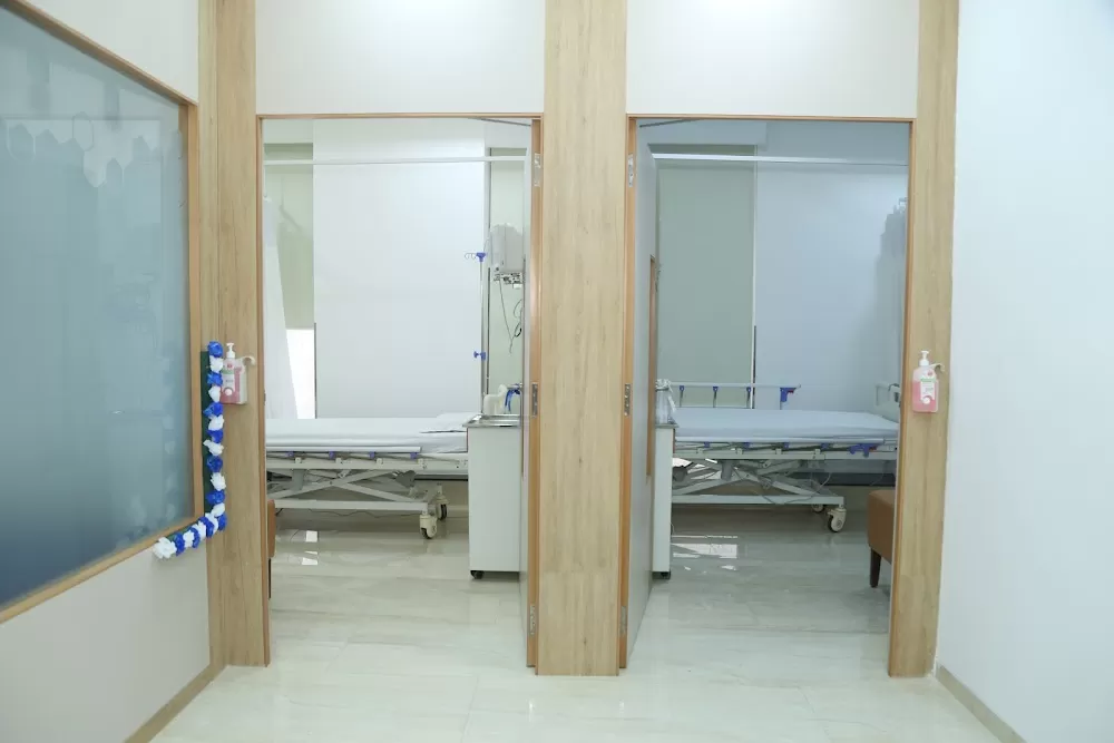 M | O | C Cancer Care & Research Centre (MOC Kalyani Nagar) - Photo 3