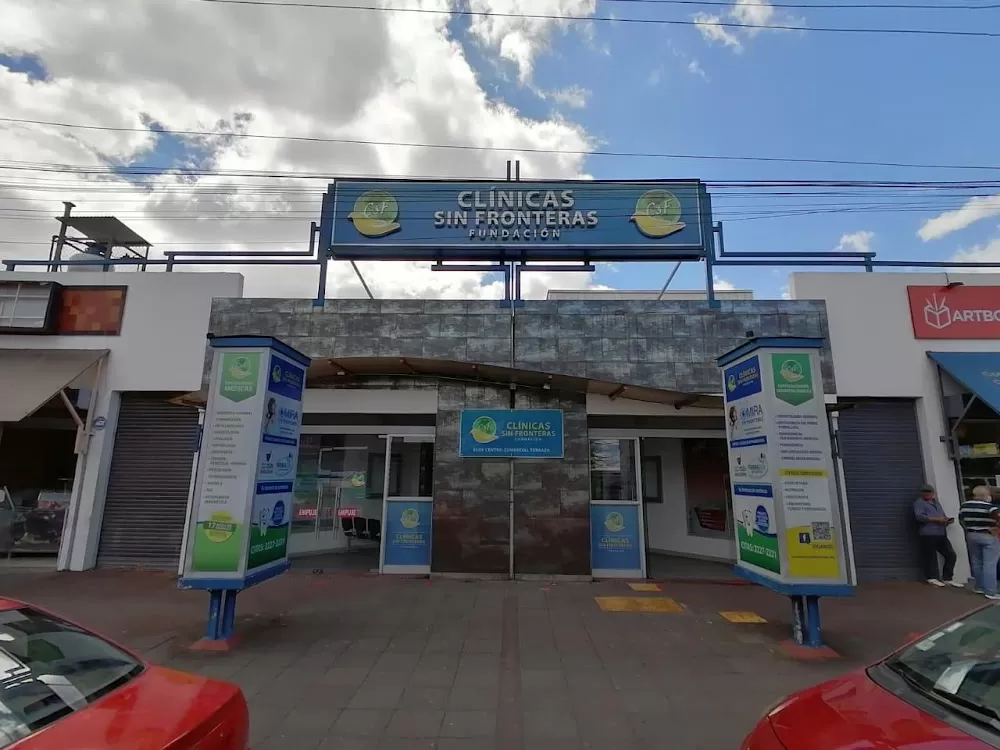 Fundación Clínicas Sin Fronteras - Photo 8