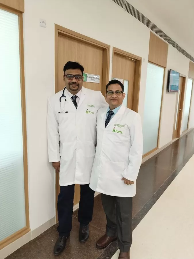 Newbees Clinic |Dr Sudip Chowdhury | Dr Aashutosh Soniya| Pediatricians - Photo 3