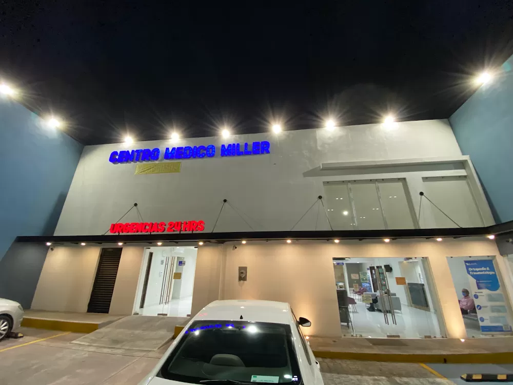 Miller Hospital Cumbres - Photo 2