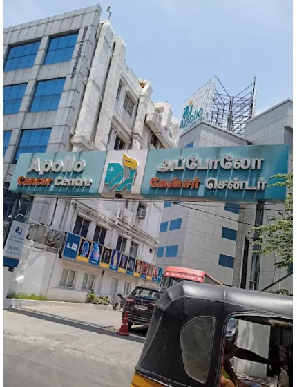 Department of Ophthalmology | Apollo Hospitals Cancer Centre Nandanam - Photo 5