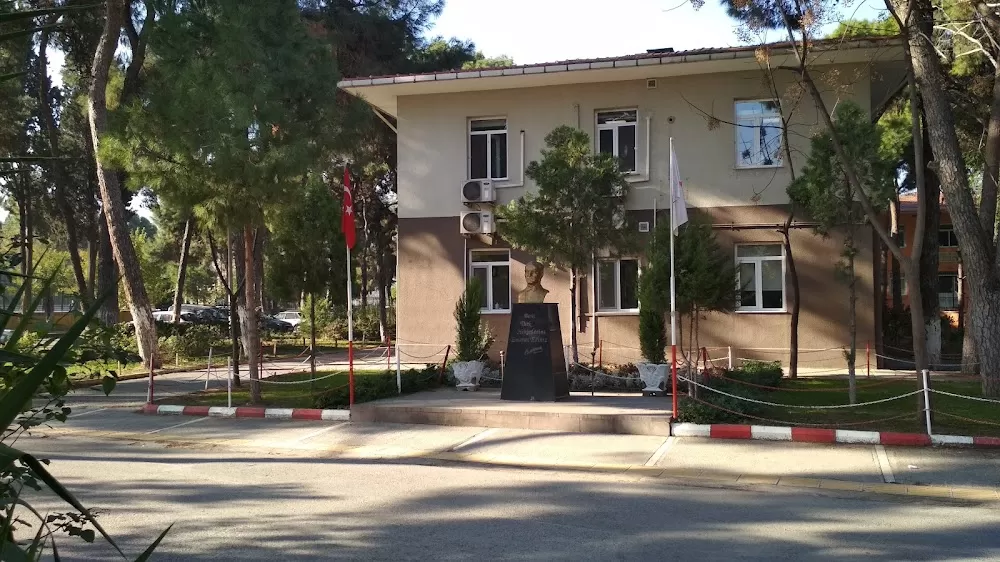 SBÜ DR. SUAT SEREN GÖĞÜS HASTALIKLARI VE CERRAHİSİ EĞİTİM VE ARAŞTIRMA HASTANESİ - Photo 5