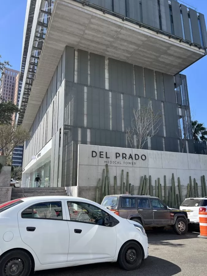 DEL PRADO MEDICAL TOWER - Photo 6