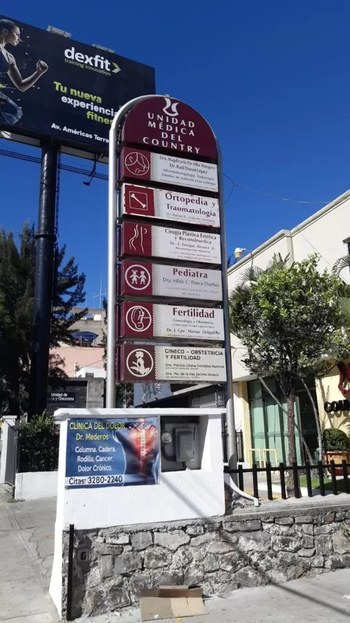 Unidad Medica del Country - Photo 1