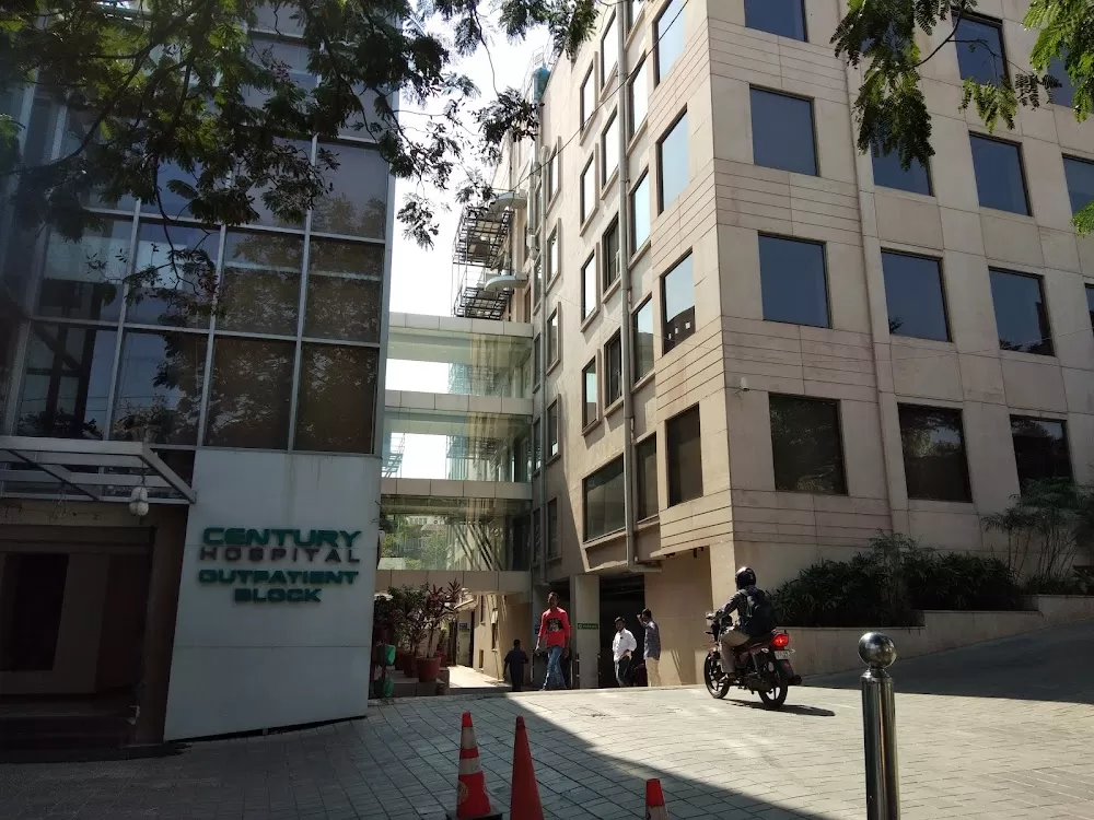 Renova Century Hospitals | Best Cancer Hospital in Banjara Hills | Hyderabad - Photo 1