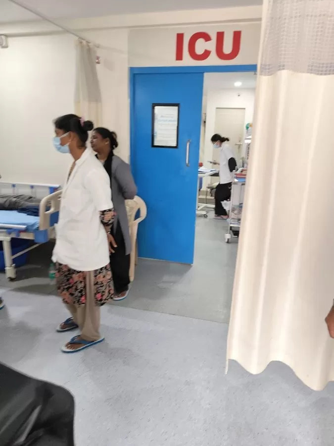 SJ The Lung Care( Pulmonologist, Allergy and Asthma specialist, sleep medicine, Bronchoscopy, Thoracoscopy, cough treatment) - Photo 7