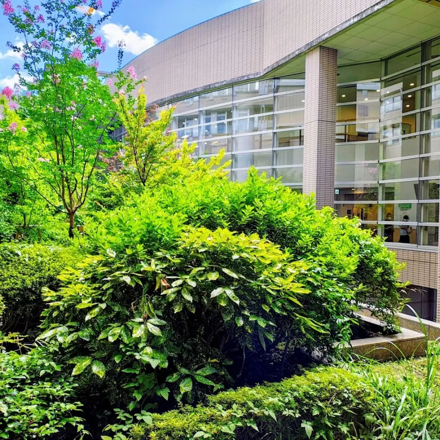Tokyo Metropolitan Tama-Nambu Chiiki Hospital - Photo 2