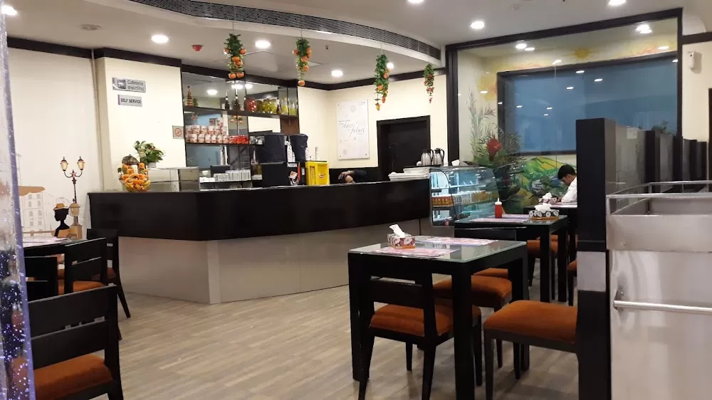 Miracles Mediclinic Sec 14, Gurugram - Photo 6