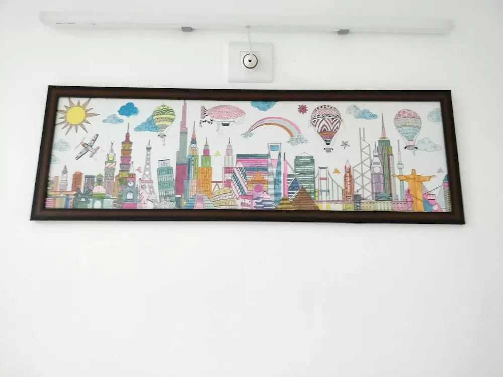 Hope Children hospital & Vaccination Centre - Photo 5