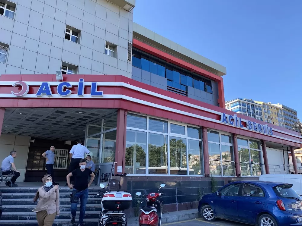 Eyüpsultan Devlet Hastanesi - Photo 2
