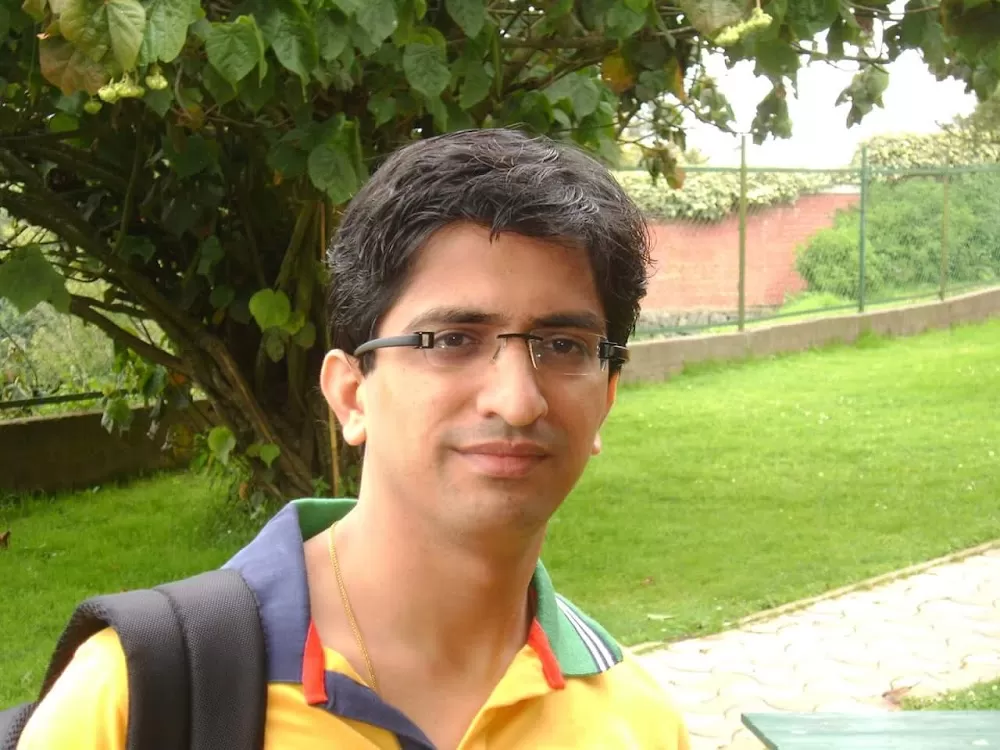 Dr. Harshad Mahatme - General & Laparoscopic Surgeon in Nashik | Hernia, Appendix, Piles, Gallbladder Surgeon in Nashik. - Photo 1