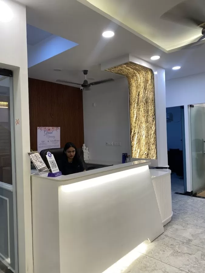Dr. Anshu Dhar | Fertility & IVF Specialist | Gynecologist In Noida | Women's Clinic in Noida Sector 116 - Photo 4