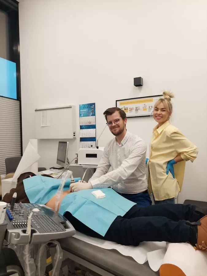 CRS Clinic - Photo 3